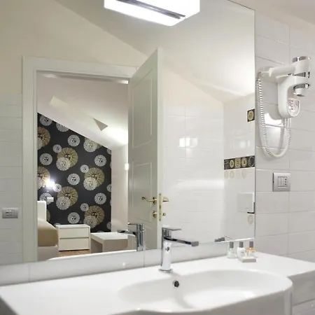 Guest house Santa Cesarea Luxury - La Vetta Del Sasso Barisano Matera
